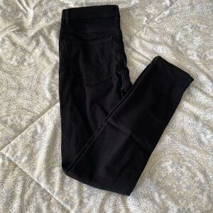 Express Distressed Black Skinny Jeans
Size 6
Like new